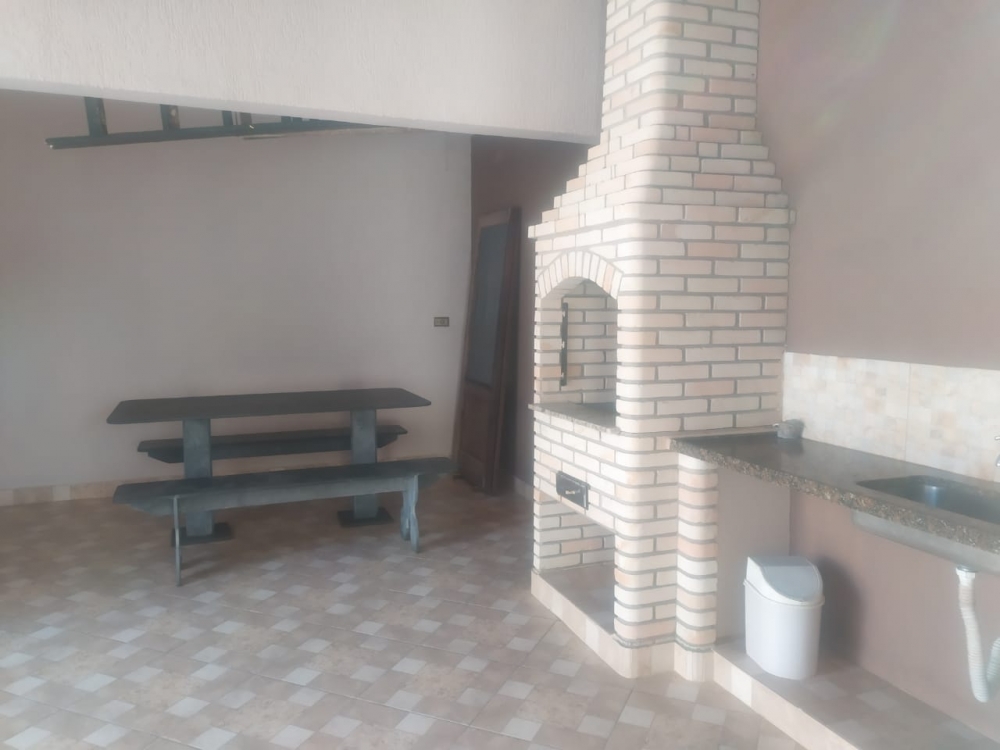 VENDO CASA NO BAIRRO NOVA PERU
